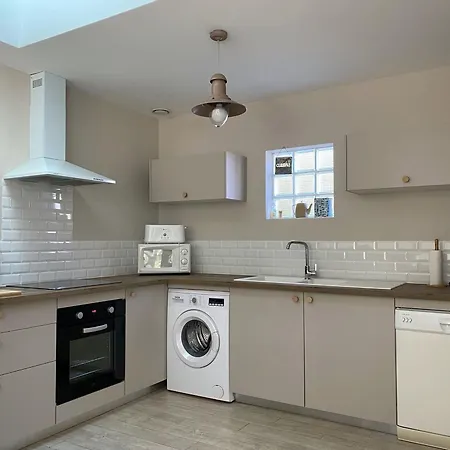 בית נופש Maison Familiale Avec Piscine Privee A - Fr-1-336-136 סן-ונסן-סור-ז'אר