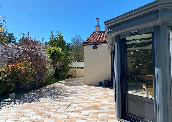 Maison Familiale Avec Piscine Privee A - Fr-1-336-136